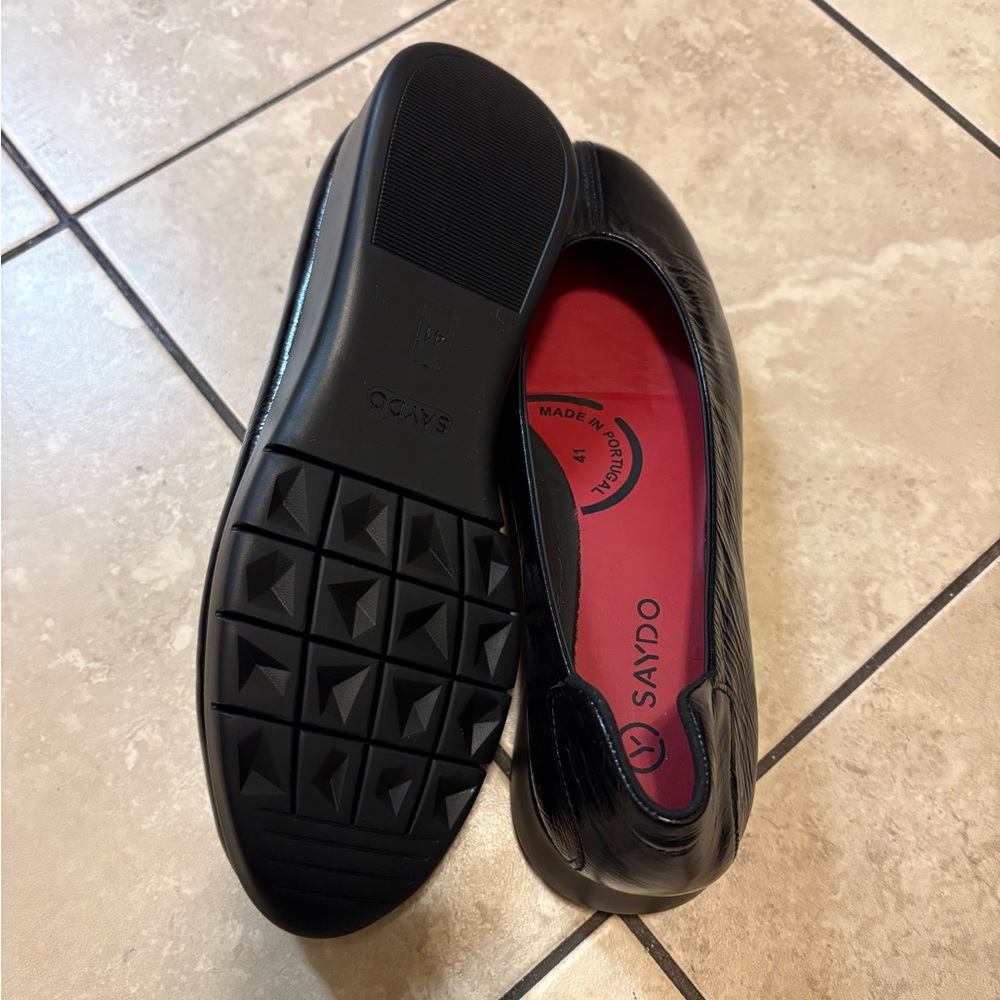 SAYDO SONIA BLACK PLUSH SLIP-ON SHOE (WOMEN'S) Size 41(US10.5) - Picture 3 of 7